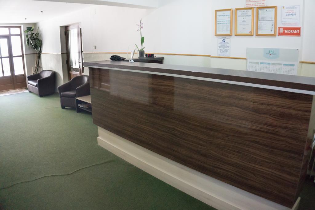 Hotel Merkur Miercurea Ciuc Bagian luar foto
