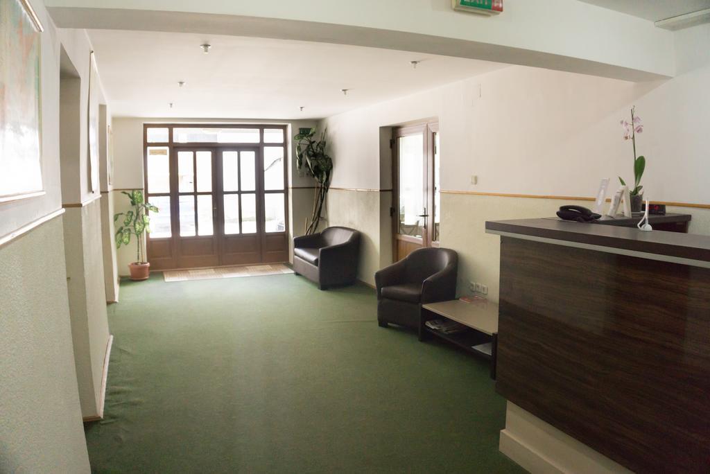 Hotel Merkur Miercurea Ciuc Bagian luar foto