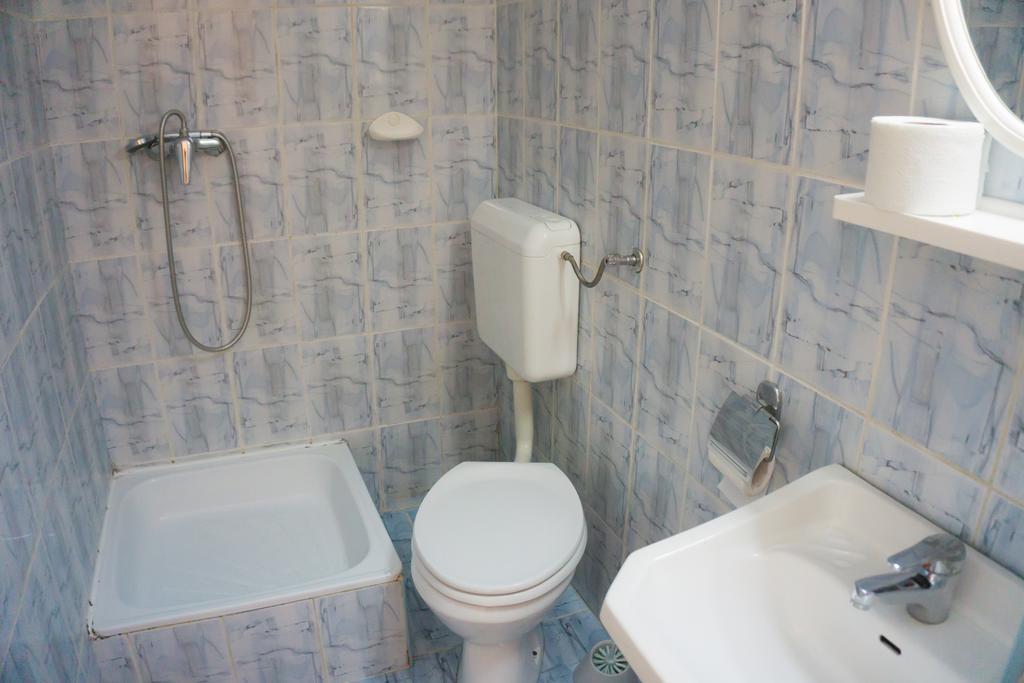 Hotel Merkur Miercurea Ciuc Bagian luar foto
