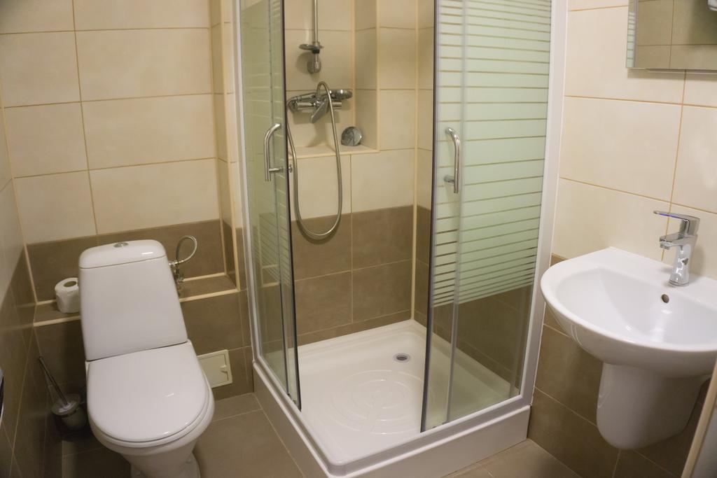 Hotel Merkur Miercurea Ciuc Bagian luar foto